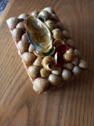 Szkatułka/kasetka drewniana, Pamiątka z Helu. PRL