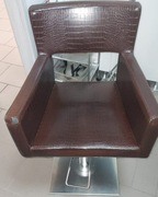 Fotele fryzjerskie 