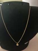 Złota celebrytka z literką D