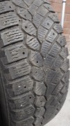 Continental contiice 4x4 215/65/16 xl