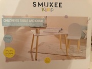 Stolik z krzesełkiem dla dziecka 