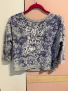 Bluzka granatowo-szara w kwiatki z napisem, rękaw 3/4, Stradivarius 