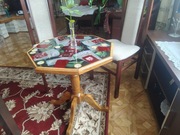 Stolik kawowy dębowy w pokera.