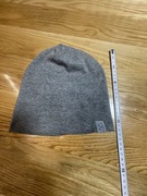 Szara czapka z dzianiny sportowa XL