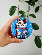 Podkładka pod kubek Kot Maneki Neko niebieskie tło, japoński kot szczęścia 