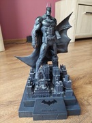 Figurka Batman Arkham knight city miasto Limitowana. Wysokość około 32 cm