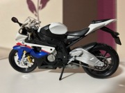 BMW S 1000 RR 1/12 Maisto
