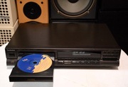 Odtwarzacz CD TECHNICS SLPG 340