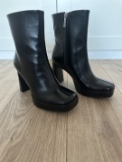Botki Bershka rozmiar 39