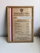 Drewniane świadectwo na zakończenie roku szkolnego