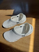 Klapki CROCS SPECJALIST VENT 10074 B14 M8 I EU 41-42 BIAŁE