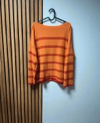 Pomarańczowy sweter w paski z okrągłym dekoltem XL