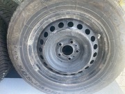 Felgi stalowe opony zimowe 16 cali Nissan