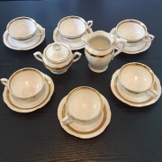 Vintage Serwis Kawowy Chodzież | Biała Porcelana i Złoto | PRL