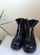 Botki, trapery z zamkiem, sztyblety 