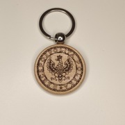 DREWNIANY BRELOK DO KLUCZY grawer orzeł II RP 15 szt.