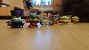Zestaw figurek Super Zings, w tym kilka ultrarare Enigma i Kid.Fury