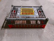 Plastikowy kosz transportowy dla żywego drobiu np. gołębie, kury itd.