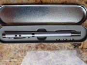 Wskaźnik teleskopowy laserowy z latarką do prezentacji lub laser dla kota