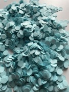 Niebieskie konfetti na urodziny, konfetti na chrzest dekoracja stołu i sali