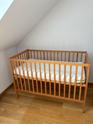 Łóżeczko dziecięce 