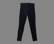 czarne legginsy w paski M