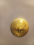 KOLEKCJONERSKA ZŁOTA MONETA BITCOIN DEKORACYJNA BTC NA PREZENT DUŻA 4cm