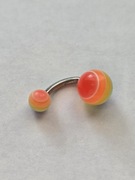 Kolczyk do pępka. Tęczowy