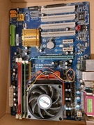 GIGABYTE GA-M52L-S3P + RAM + AMD Phenom