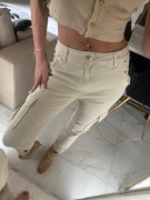 Beżowe jeansy Gil Santucci 