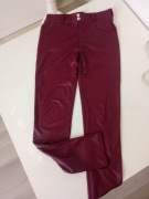 Bordowe damskie spodnie jak skórzane r S/M pas 70-84cm