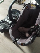 nosidełko/fotelik z bazą