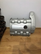 Renault Laguna 2 3.0 v6 pokrywa silnika 