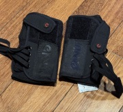 ENUI profesjonalne ochraniacze nadgarstków rozmiar XL