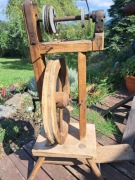 Stary kołowrotek wiejski