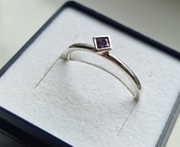 Srebrny pierścionek pr 925 z ametystem rozm 9 !