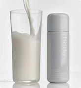 Rhode Skin - Rhode Glazing Milk - Nawilżająca esencja 124ml duża pojemność