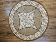 Obrus antyczny okrągły gobelinowy