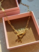 HIT Nowy pozłacany Naszyjnik chain Stal Chirurgiczna literka A