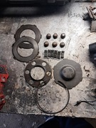 Wsk 125 wfm zestaw sprzęgła docisk przekładki sprężyny kapturki miski seger