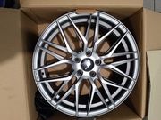 Felga Japan Racing JR28 18x7,5 ET40 Hyper Black
