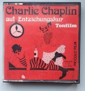 Film na taśmie 8mm z Charle Chaplinem