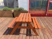 Stół biesiadny Ławy