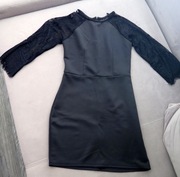 Sexy mała czarna z koronką, r. S