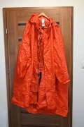 Rozpinana peleryna turystyczna QUECHUA Forclaz MT900 - 75 l - S/M
