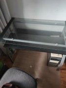 Biurko komputerowe szklany blat
