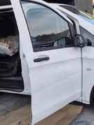 Drzwi prawe lewe przód W 447