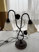 Lampa stolikowa piękna