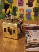 Figurka ZŁOTY BLOK GOLD BLOCK Minecraft Kinder Joy VC399