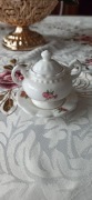 Imbryk na talerzyku porcelana